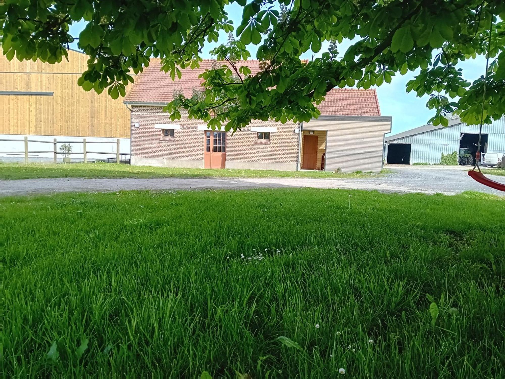Gite Ferme Du Marronnier Derchigny 외부 사진