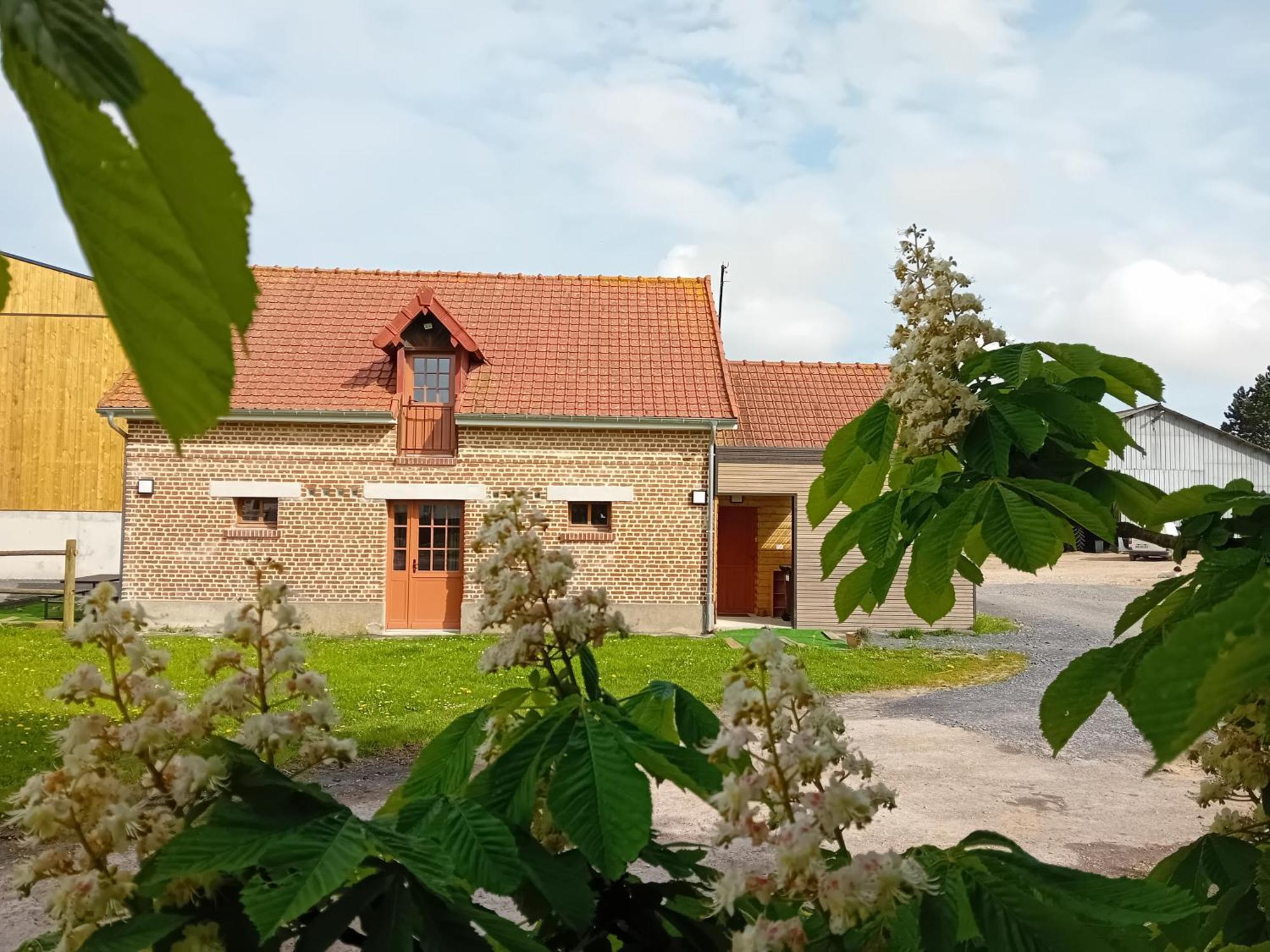 Gite Ferme Du Marronnier Derchigny 외부 사진